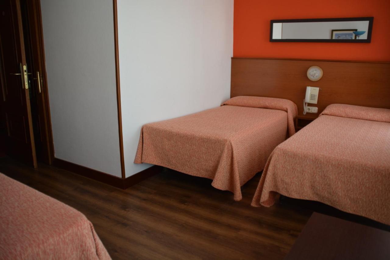 Loop Inn Hotel סנטיאגו דה קומפוסטלה מראה חיצוני תמונה