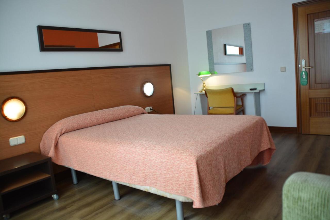 Loop Inn Hotel סנטיאגו דה קומפוסטלה מראה חיצוני תמונה