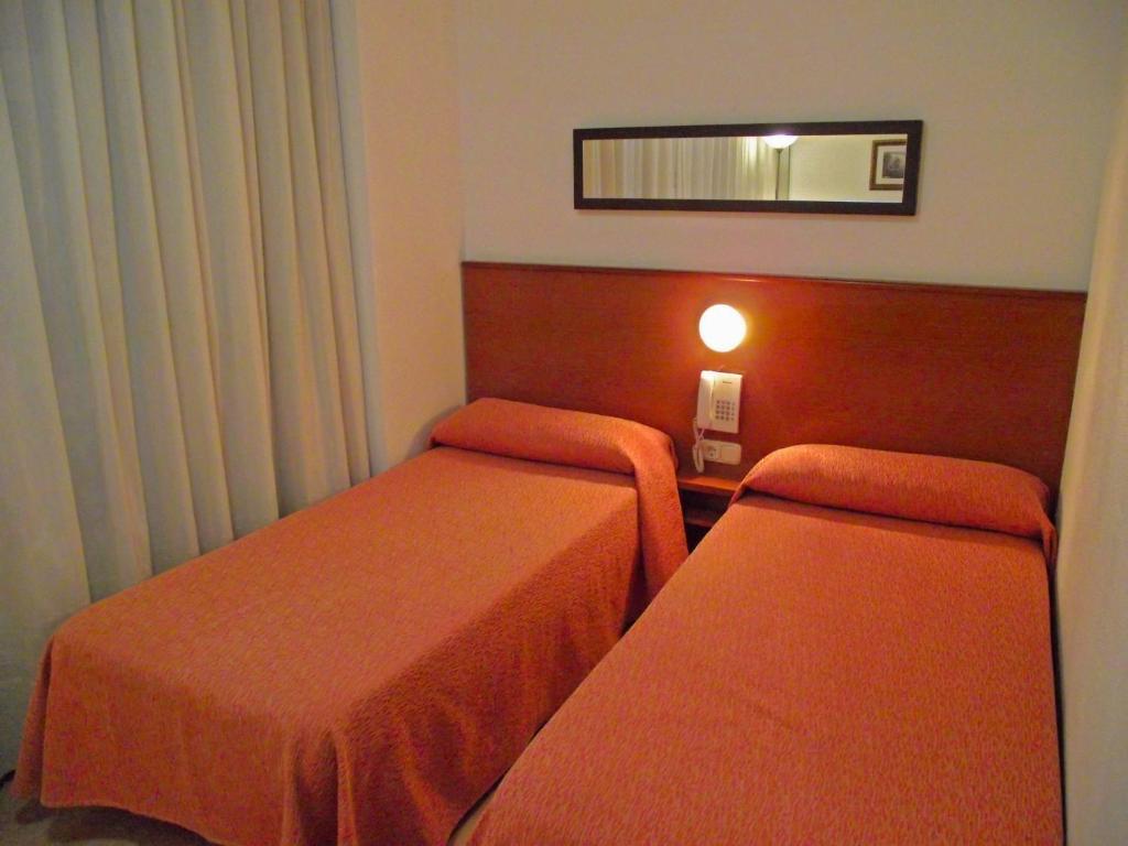 Loop Inn Hotel סנטיאגו דה קומפוסטלה חדר תמונה